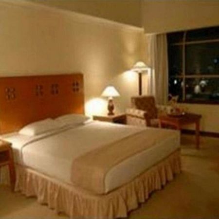 Oasis Amir Hotel Джакарта Экстерьер фото
